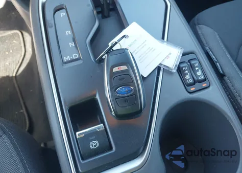 2025 Subaru Crosstrek Premium из США, поврежденный, VIN JF2GUHDC0S8241939